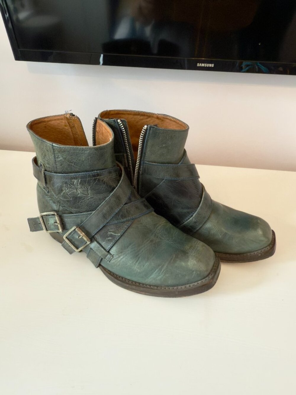 Fluevog Earl of Warwick Lancaster boots in rare petrol